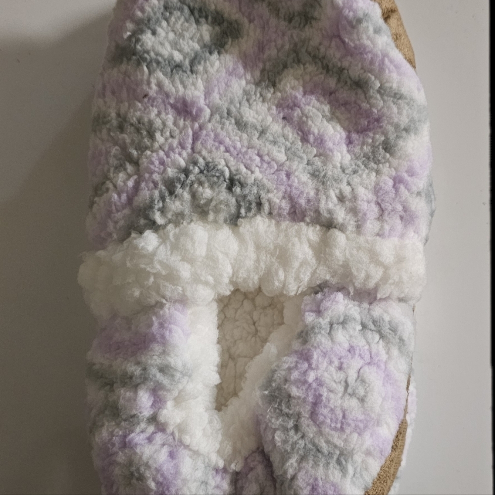 Babba fuzzy socks